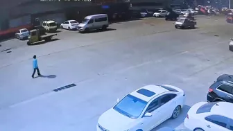 Unsuspecting Woman Crushed By Forklift