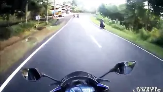 Overtaking Driver Causes Crazy Motorcycle Accident
