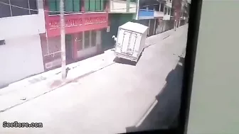 The Robber Was Trapped Under The Truck