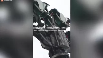 Screaming and shaken passengers stuck upside down on ride in Australia