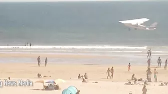 The Moment The Plane In Portugal Crash Lands On A Beach