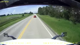 Truck Driver Captures Crazy Accident On Dash Cam