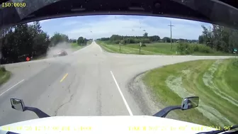 Truck Driver Captures Crazy Accident On Dash Cam