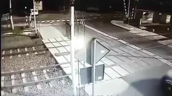 Polish Ambulance Driver Collides With Train