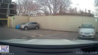 Australian Drug-addicted Couple Stole A Mercedes And Wrecked It