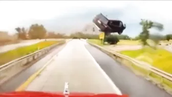 Huge SUV Takes Off On I-75