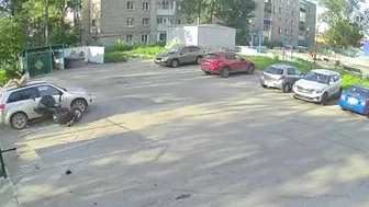 Bicyclist Loses Control
