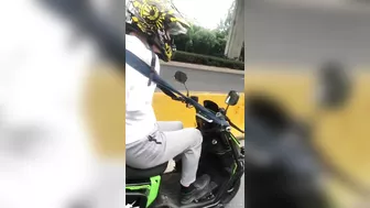 Sliteye Allows You To Ride Hands-free