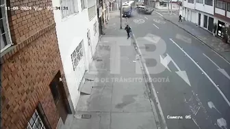 Colombian Car Misses Stop Sign And Hits Bus