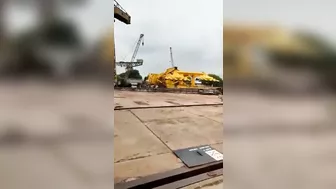 Crane Collapses During Testing