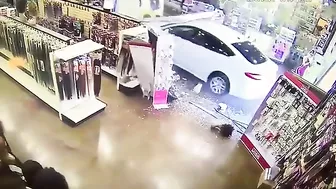 Driver Crashes Into Tempe Beauty Salon