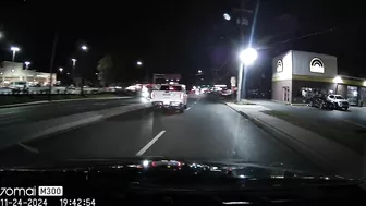 Idiot In Truck Doesn't Bother To Check Blind Spots