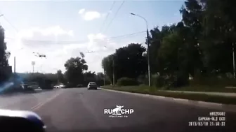 Eight People Slightly Injured, Three Cars And One Idiot
