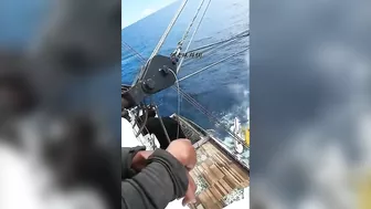 Helicopter Landing Goes Horribly Wrong