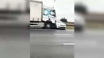 I Didn't See Anyone In Front Of Me