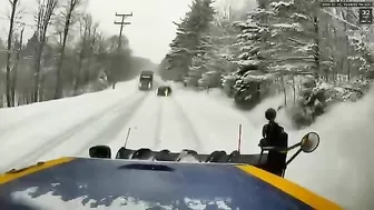 Idiot Trying To Overtake A Semi Truck On A Snowy Road
