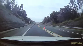 Idiot Driver In Japan Causes Accident On Highway