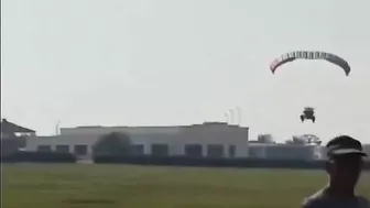 Man Films Paraglider Takeoff But Misses The Highlight