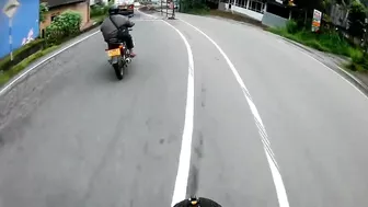 Man Miraculously Escapes After Car Crashes