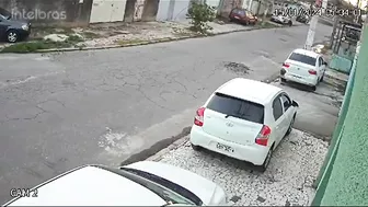 Motorbike Thief Attempted Robbery