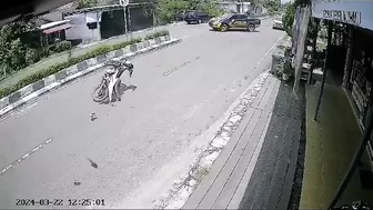 The Driver Was Flying While Trying To Avoid The Vehicle