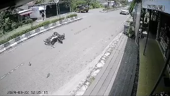 The Driver Was Flying While Trying To Avoid The Vehicle