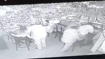3 People Set On Fire After Drinking Flaming Drink At Bar