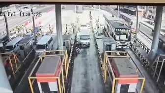 Five Killed As Bus Runs Through Toll Booth In India