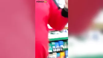 7-11 Employees Urgently Need Retraining