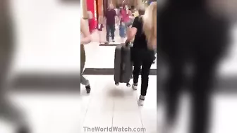 Can Someone Explain What This Blonde Is Thinking?