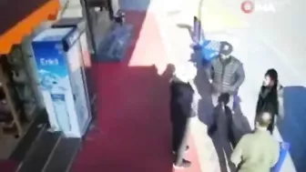 Cat Video Of The Year: "Seeing Shadows"