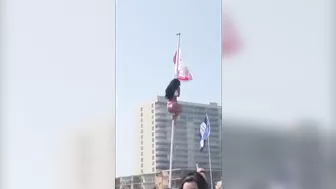 Crazy People Having A Very Bad Day