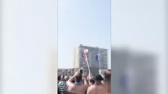 Crazy People Having A Very Bad Day