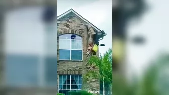 This Guy Is Having A Bad Day.