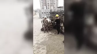 Electric Concrete Wheelbarrow