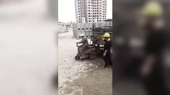 Electric Concrete Wheelbarrow