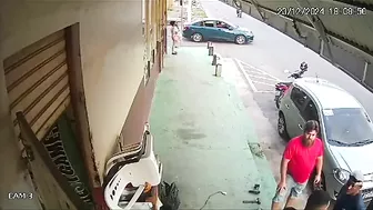 A Woman Suffered Cramps In The Pillion Seat After The Accident - She Wasn't Wearing A Helmet