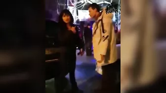 Right-handed Woman Vs. Big Man Who Is About To Be Humiliated