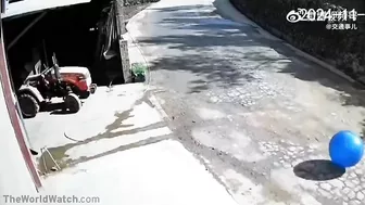 Follow The Bouncing Blue Ball