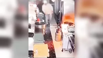 Dealing With Kitchen Fires Like A Pro