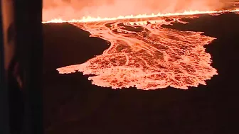 Icelandic Volcano Spews Glowing Lava