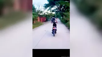 Idiot Bragging Wrong