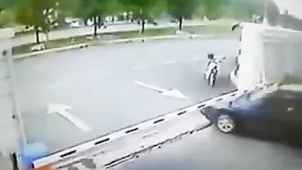 Instant Karma For Car Thieves
