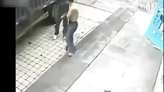 Instant Karma For Those Who Slash Their Tires