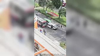 Man Gets Into Argument With Crazy Woman And Her Even Crazier Driver
