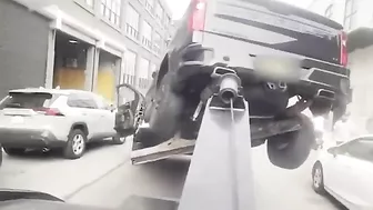 NYC Man Who Illegally Parked His Car Stole Trailer