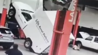 Mechanic Wins Stupid Prize With Stupid Game