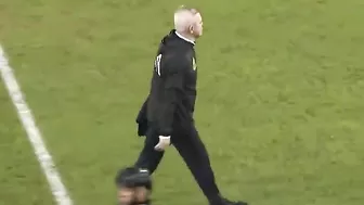 Mexican Football Coach Hit In The Head With Beer
