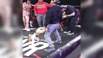 Dwarf Ring Girl Makes Up And Wins