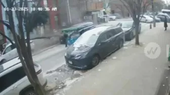 Minivan Hits Sidewalk